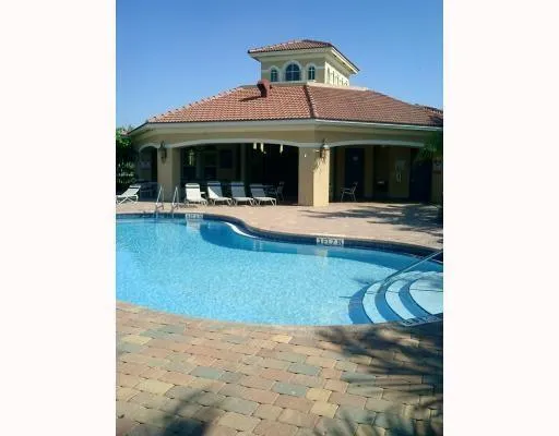 $2,995 | 2757 South Evergreen Circle, Boynton Beach, FL 33426