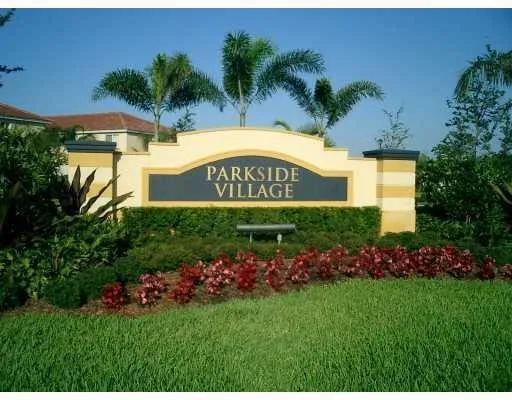 $2,995 | 2757 South Evergreen Circle, Boynton Beach, FL 33426