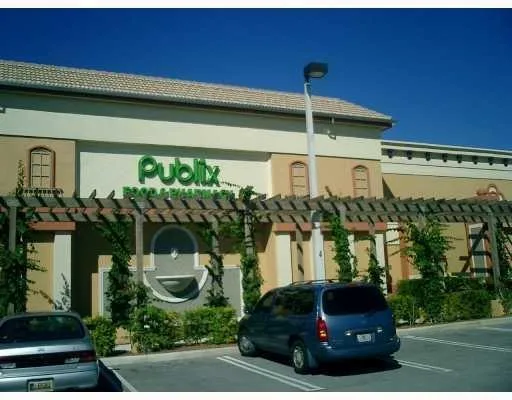 $2,995 | 2757 South Evergreen Circle, Boynton Beach, FL 33426