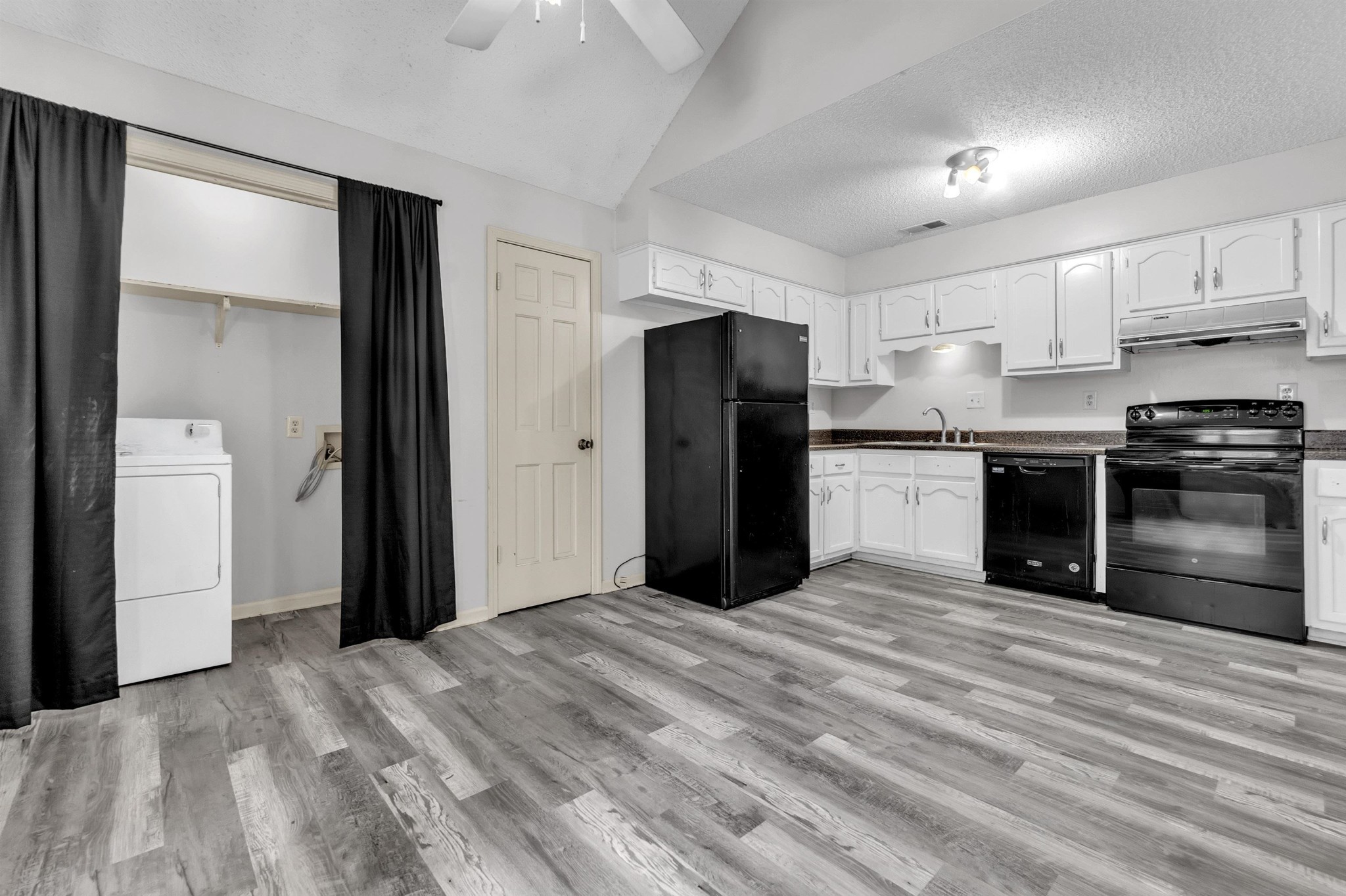 3178 Elmore Park Road Bartlett, TN 38134 - Photo 8 of 26