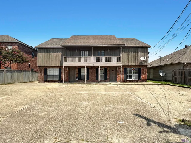$300,000 | 5257 Brightside View Drive, Unit 4, Baton Rouge, LA 70820