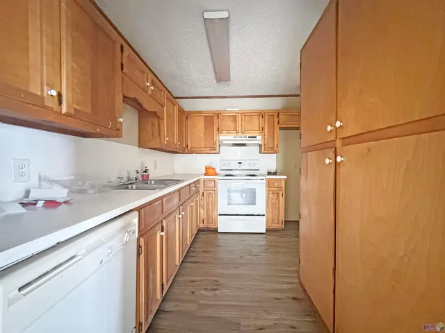 $300,000 | 5257 Brightside View Drive, Unit 4, Baton Rouge, LA 70820