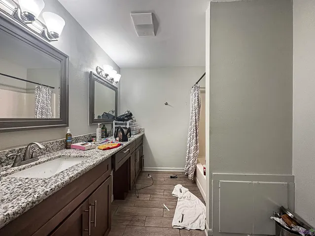 $300,000 | 5257 Brightside View Drive, Unit 4, Baton Rouge, LA 70820