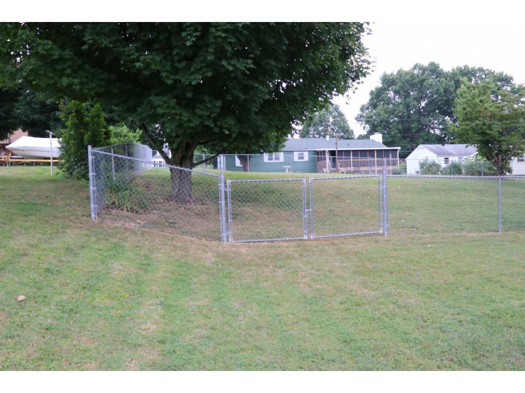 271 Cherokee Road Bristol, VA 24201 - Photo 31 of 33 Photo 31