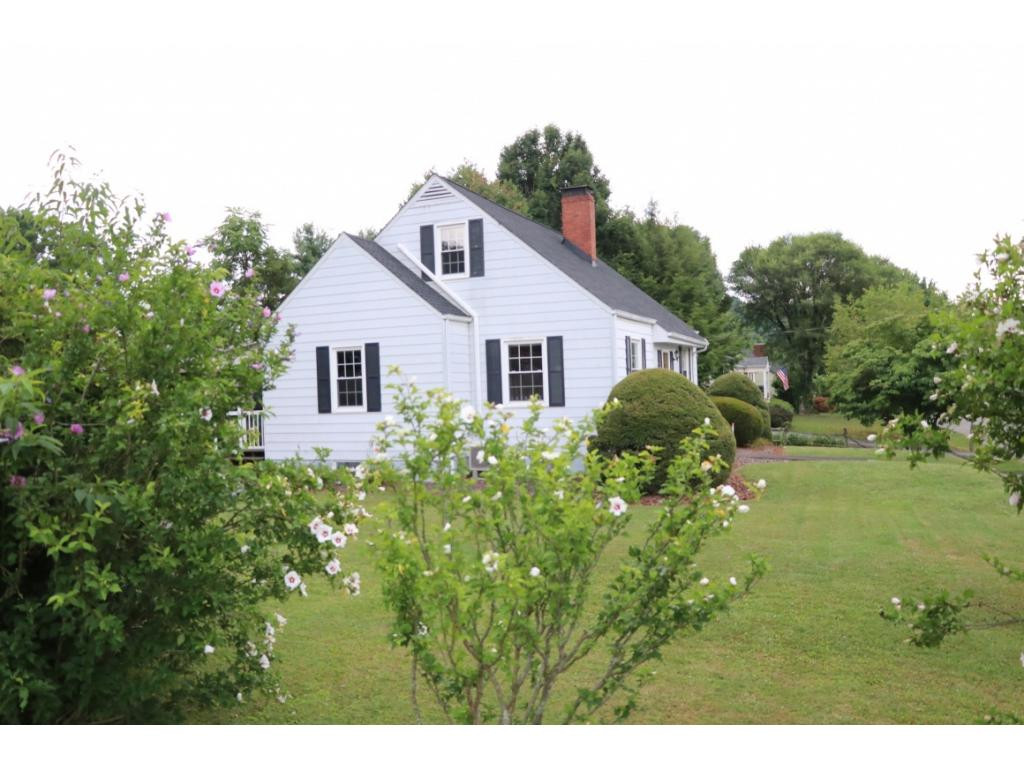 271 Cherokee Road Bristol, VA 24201 - Photo 33 of 33 Photo 33