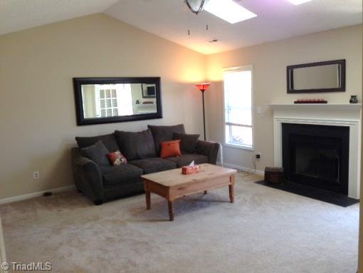 306 Stapleton Way High Point, NC 27265 - Photo 3 of 9 Gallery Image 3