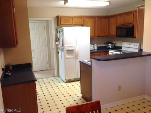 306 Stapleton Way High Point, NC 27265 - Photo 5 of 9 Gallery Image 5