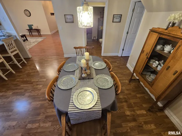 $425,000 | 14327 McRaven Lane, Mount Vernon, IL 62864