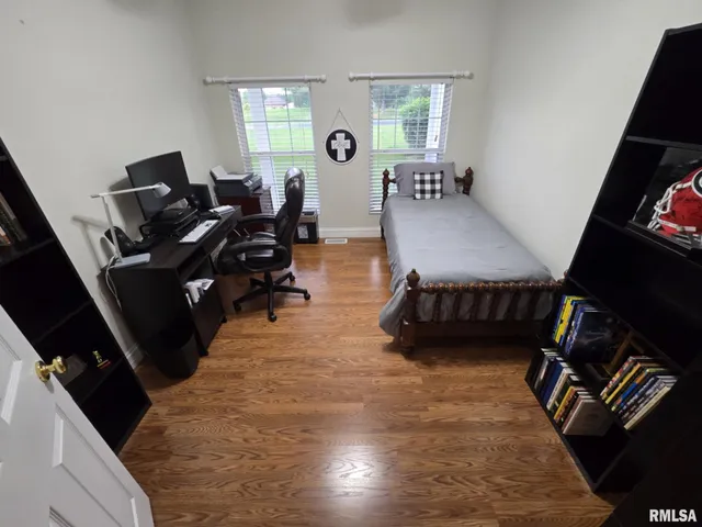 $425,000 | 14327 McRaven Lane, Mount Vernon, IL 62864