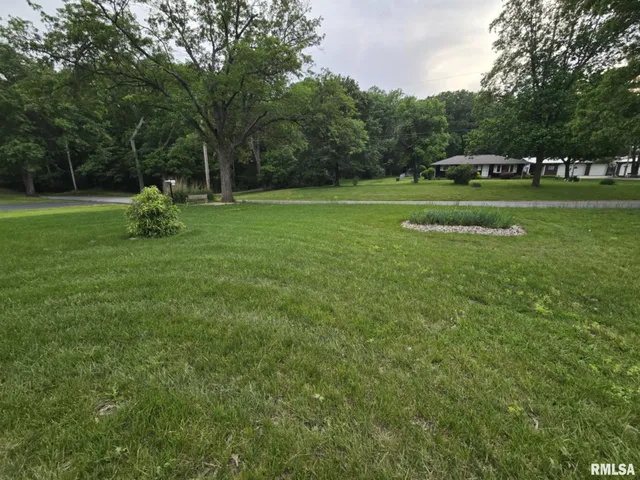 $425,000 | 14327 McRaven Lane, Mount Vernon, IL 62864