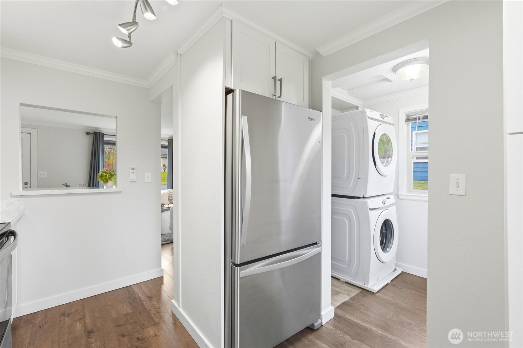 220 Southwest 137th Street Burien, WA 98166 - Photo 11 of 34