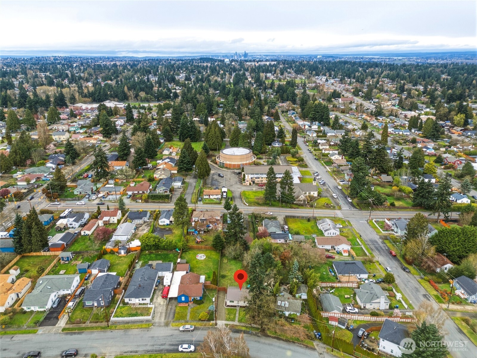 220 Southwest 137th Street Burien, WA 98166 - Photo 32 of 34