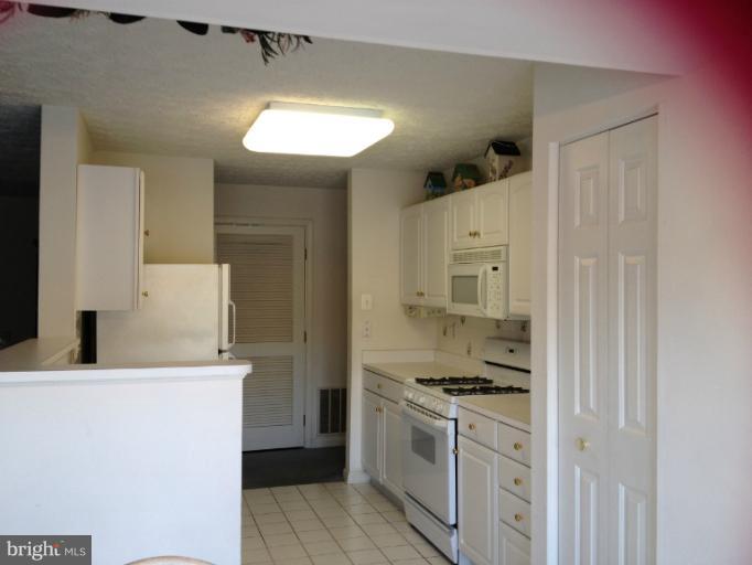 4517 Aspen Mill Road, Unit 4517 Nottingham, MD 21236 - Photo 2 of 28 Kitchen