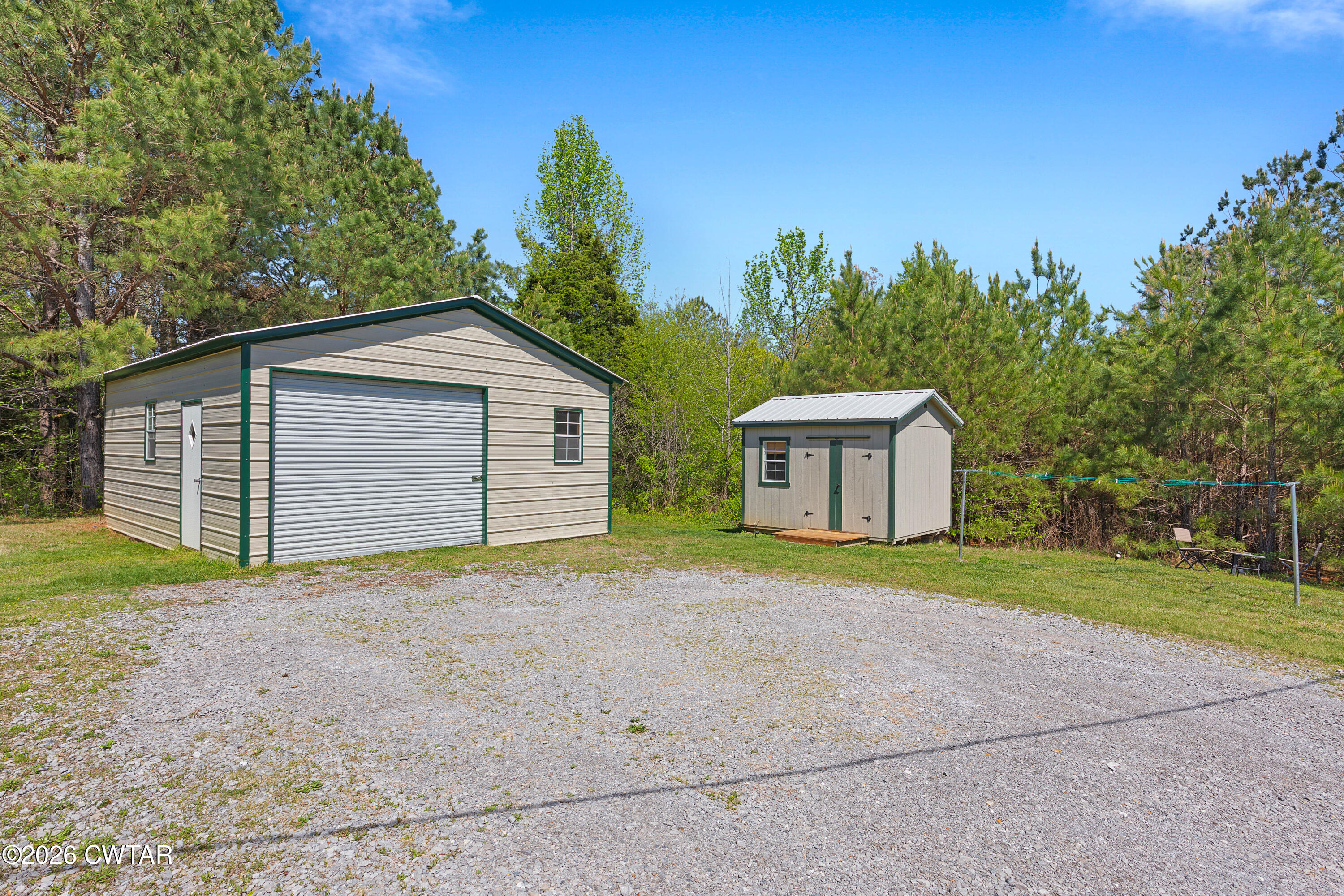 1810 Hill Road Paris, TN 38242 - Photo 14 of 23 EN4A6038