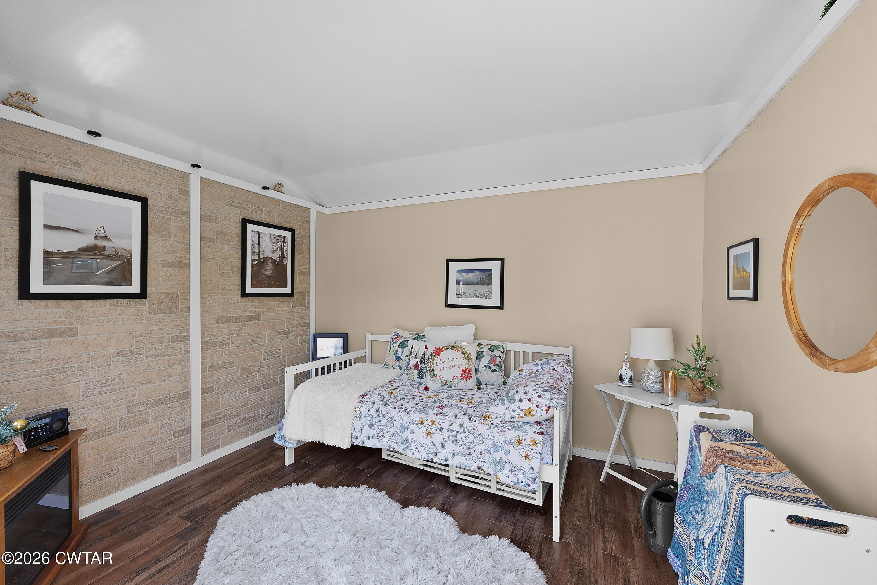 1810 Hill Road Paris, TN 38242 - Photo 15 of 23 EN4A6043