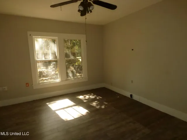 $900 | 514 South 5th Street, McComb, MS 39648