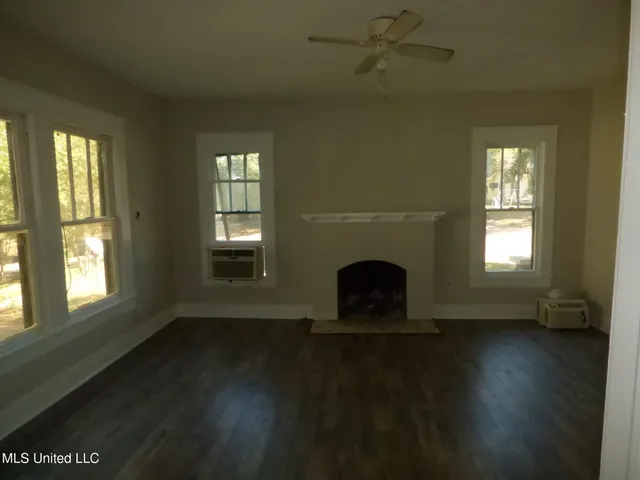 $900 | 514 South 5th Street, McComb, MS 39648