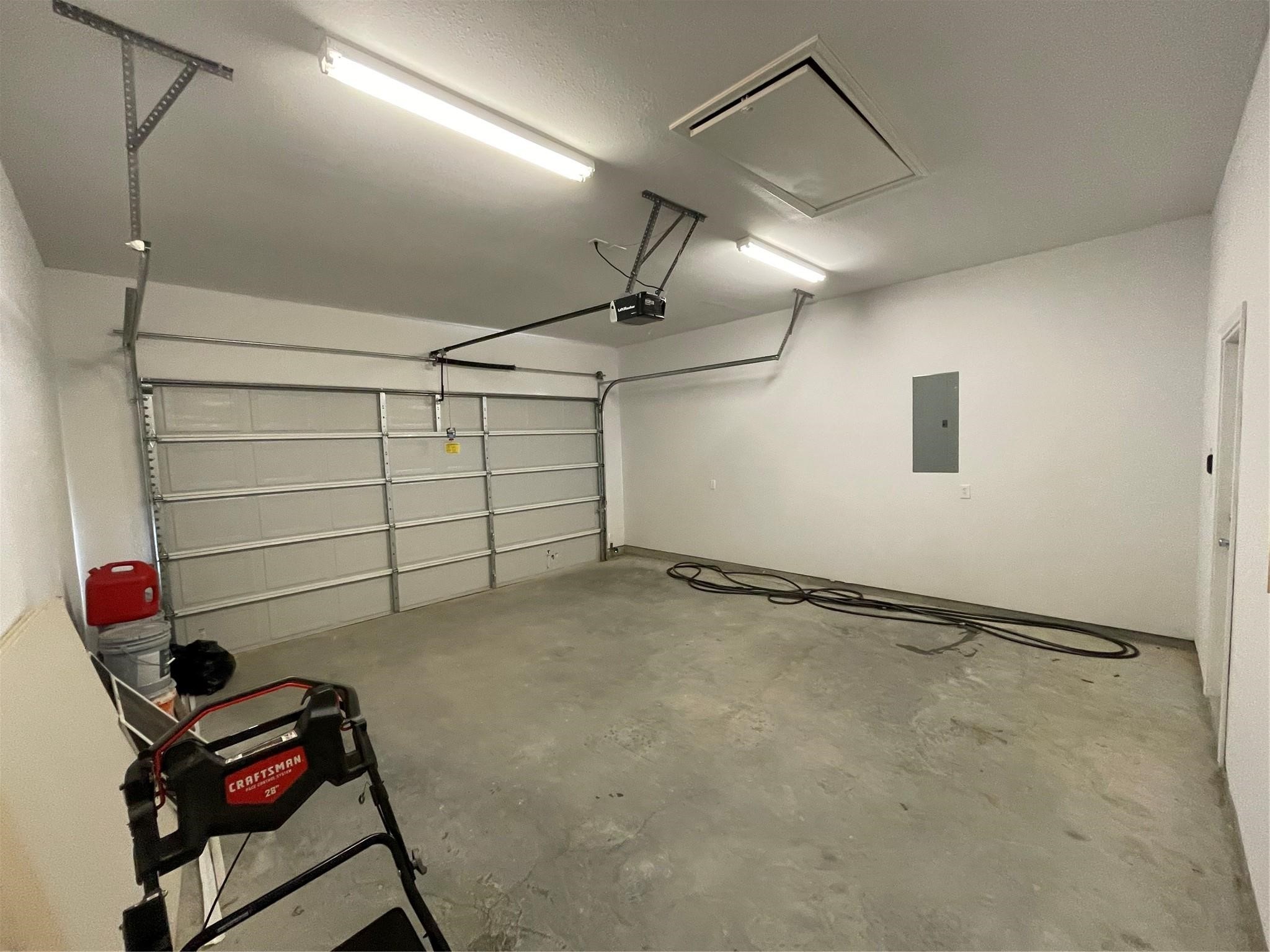 2352 Cedar Place Drive Conroe, TX 77306 - Photo 25 of 26 a view of a room with gym equipment