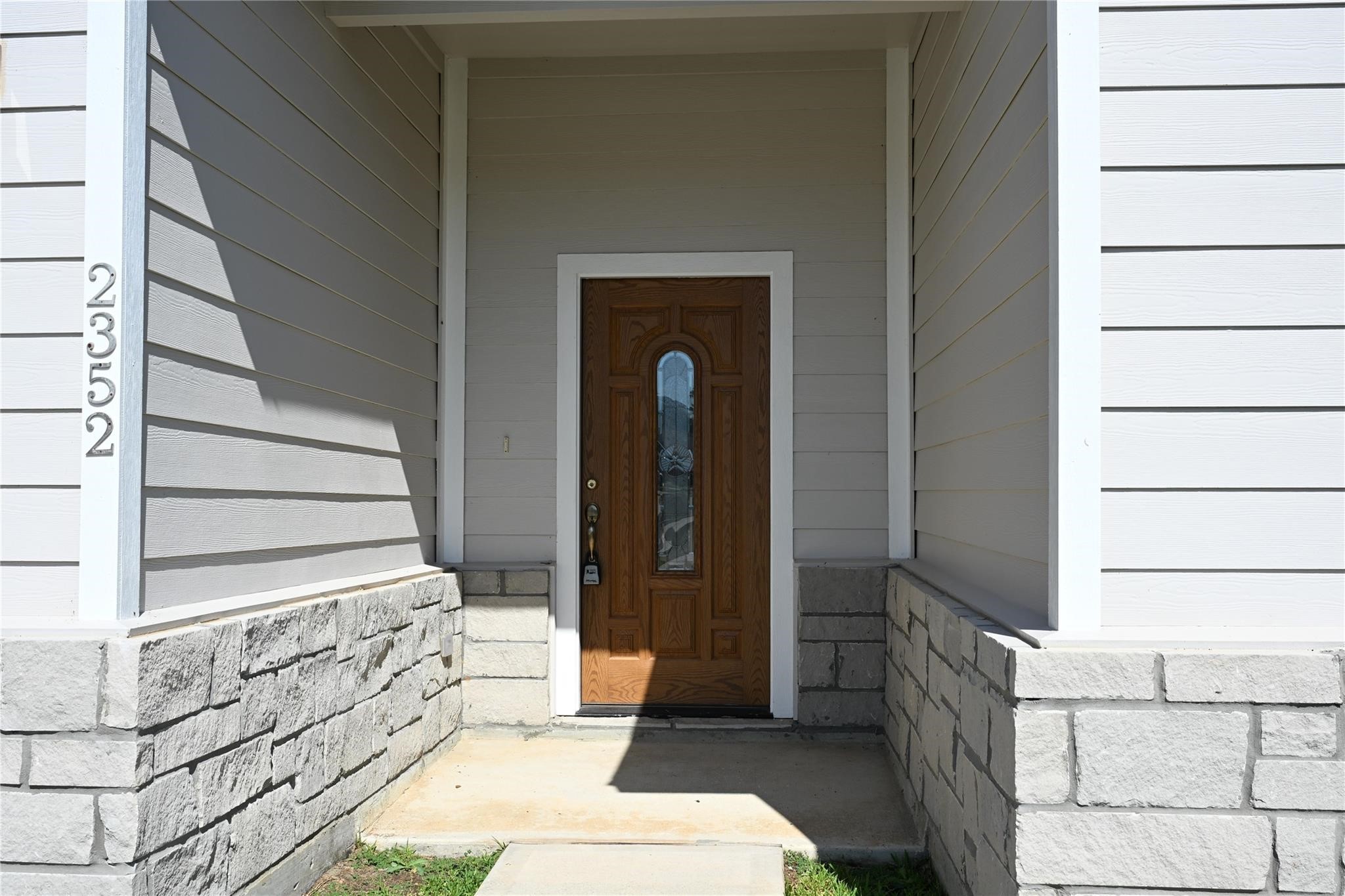 2352 Cedar Place Drive Conroe, TX 77306 - Photo 4 of 26 a view of a entryway door of the house