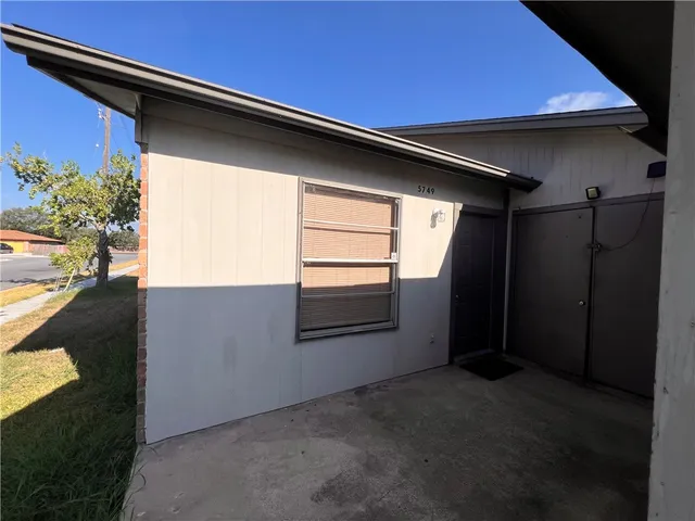 a view of outdoor space