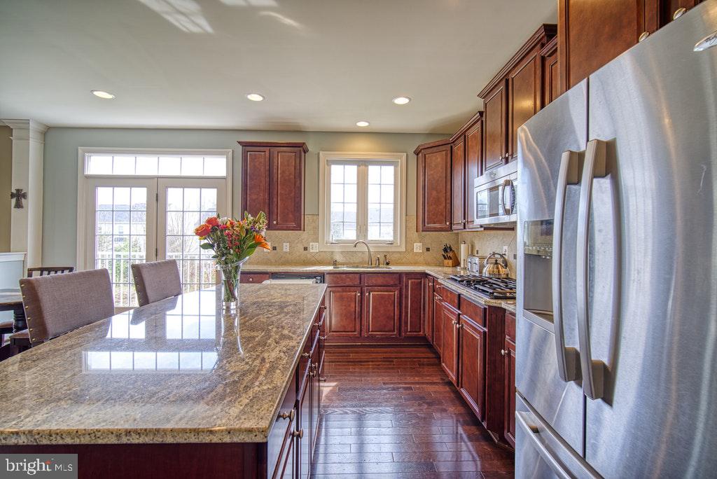 42391 Rising Moon Place Brambleton, VA 20148 - Photo 11 of 31 Gallery Image 11