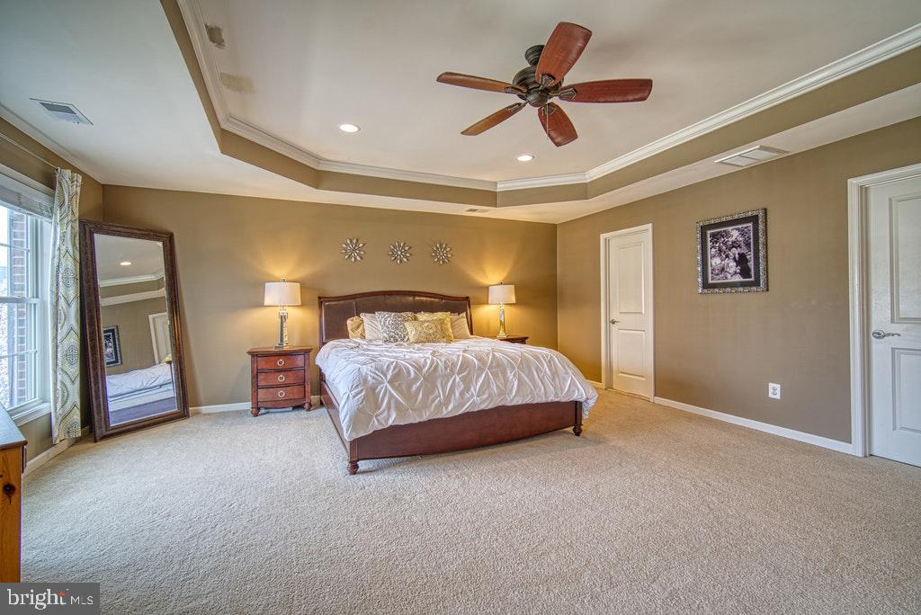 42391 Rising Moon Place Brambleton, VA 20148 - Photo 18 of 31 Gallery Image 18