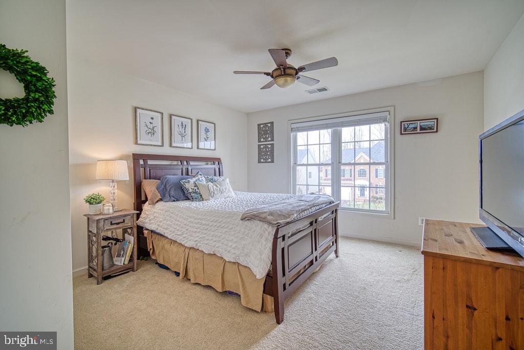 42391 Rising Moon Place Brambleton, VA 20148 - Photo 24 of 31 Gallery Image 24