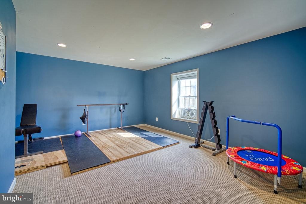 42391 Rising Moon Place Brambleton, VA 20148 - Photo 28 of 31 Gallery Image 28