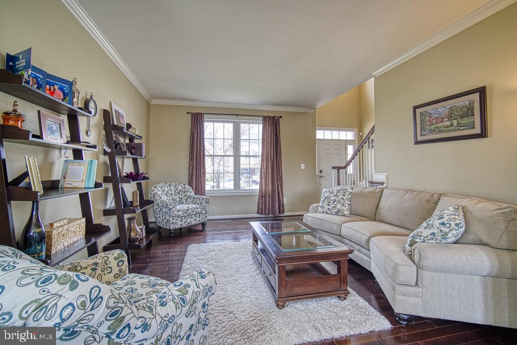 42391 Rising Moon Place Brambleton, VA 20148 - Photo 7 of 31 Gallery Image 7