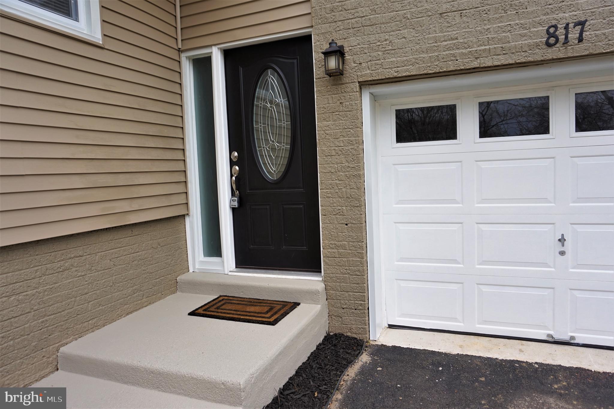 817 Brighton Road Cherry Hill, NJ 08034 - Photo 2 of 32