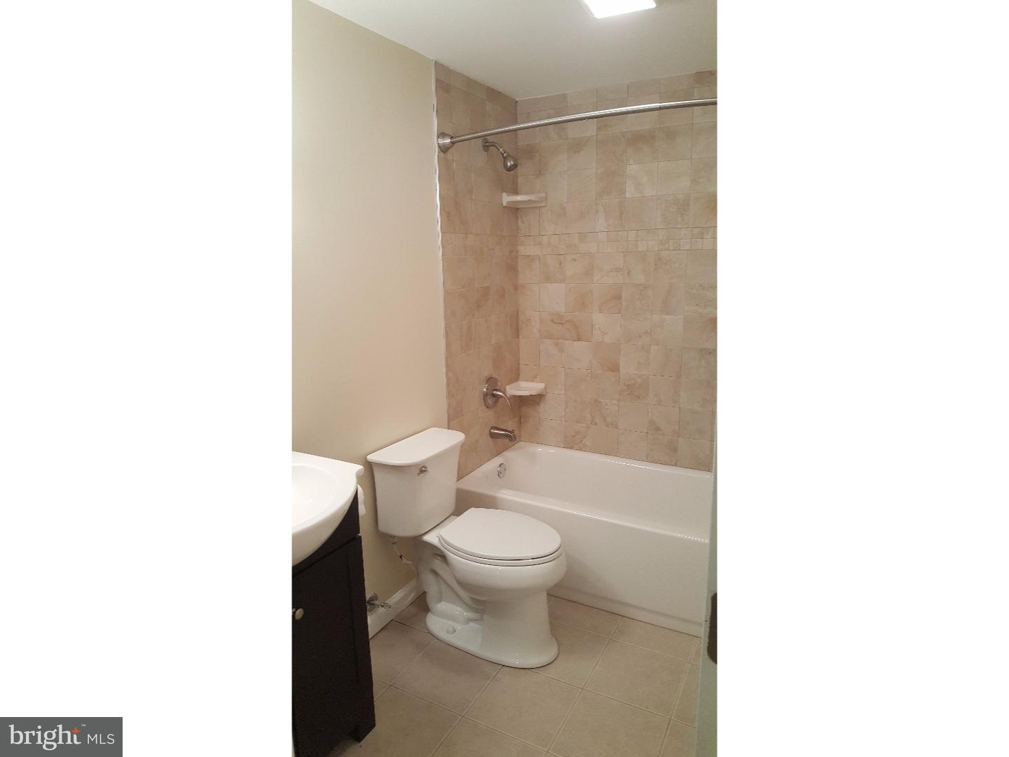 15 Midfield Road New Castle, DE 19720 - Photo 8 of 11 Bathroom