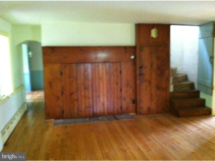 370 Spring Hill Road Riegelsville, PA 18077 - Photo 8 of 13