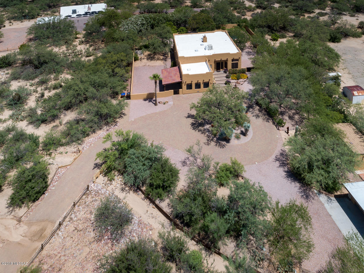 1985 West Moore Road Tucson, AZ 85755 - Photo 35 of 39 Gallery Image 35