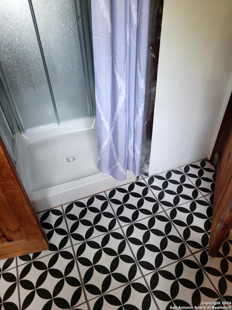 4590 Eichman Road Von Ormy, TX 78073 - Photo 10 of 22