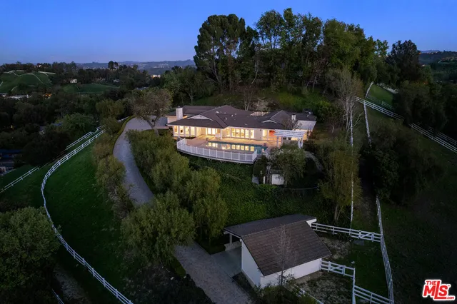 $4,995,000 | 5658 Jed Smith Road, Hidden Hills, CA 91302