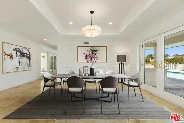 $4,995,000 | 5658 Jed Smith Road, Hidden Hills, CA 91302