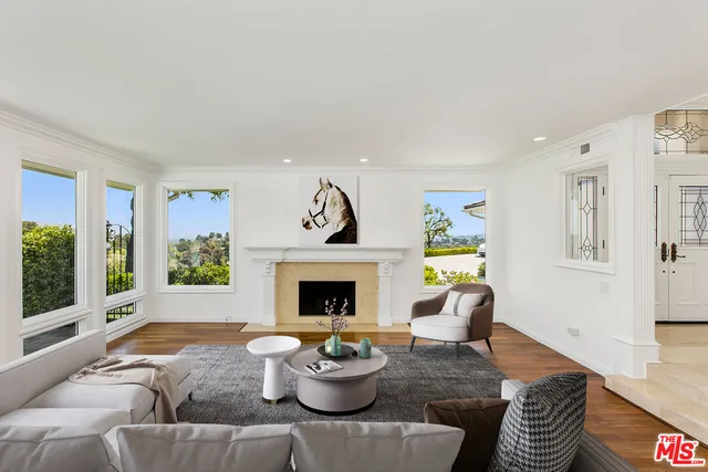 $4,995,000 | 5658 Jed Smith Road, Hidden Hills, CA 91302