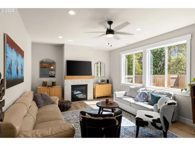 $615,000 | 3226 East Province Court, Newberg, OR 97132