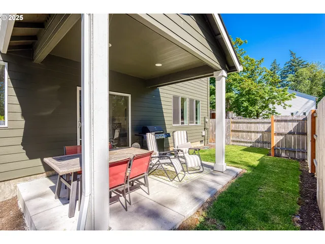 $615,000 | 3226 East Province Court, Newberg, OR 97132