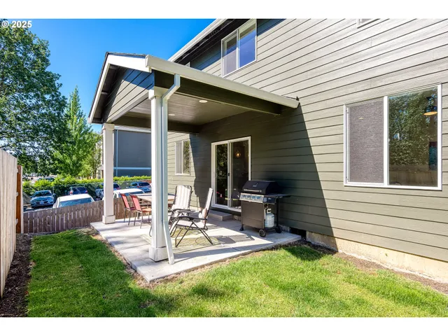 $615,000 | 3226 East Province Court, Newberg, OR 97132