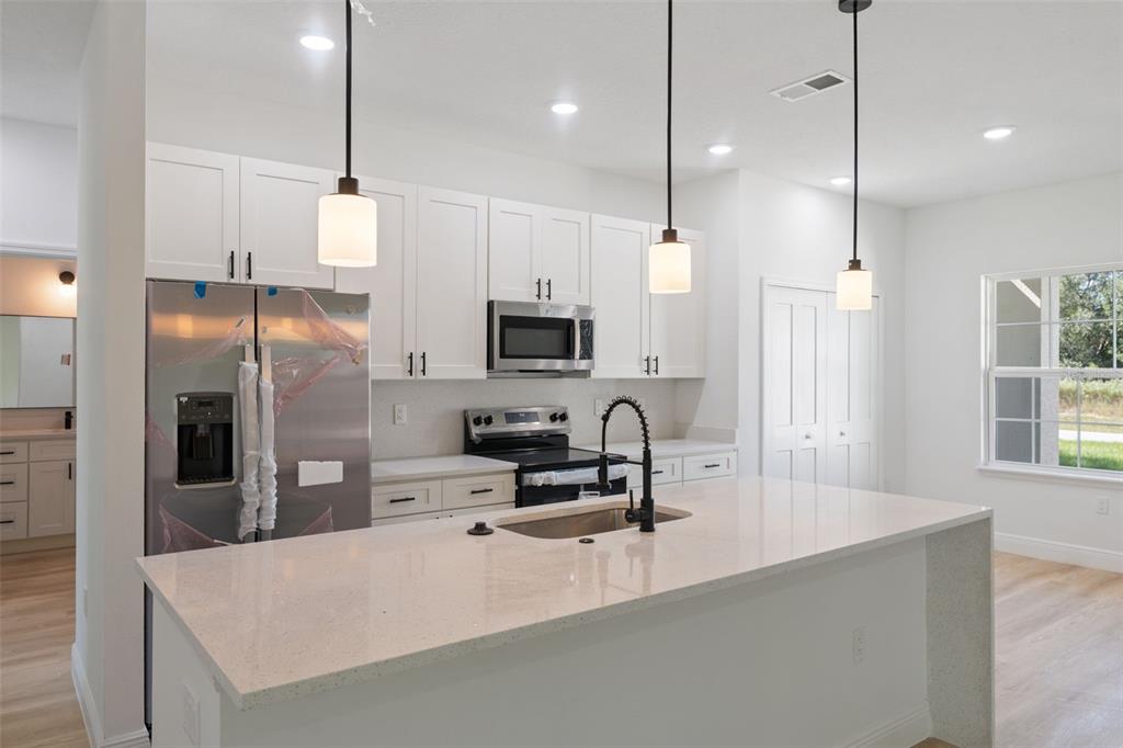 13640 Southwest 42nd Court Road Ocala, FL 34473 - Photo 14 of 37