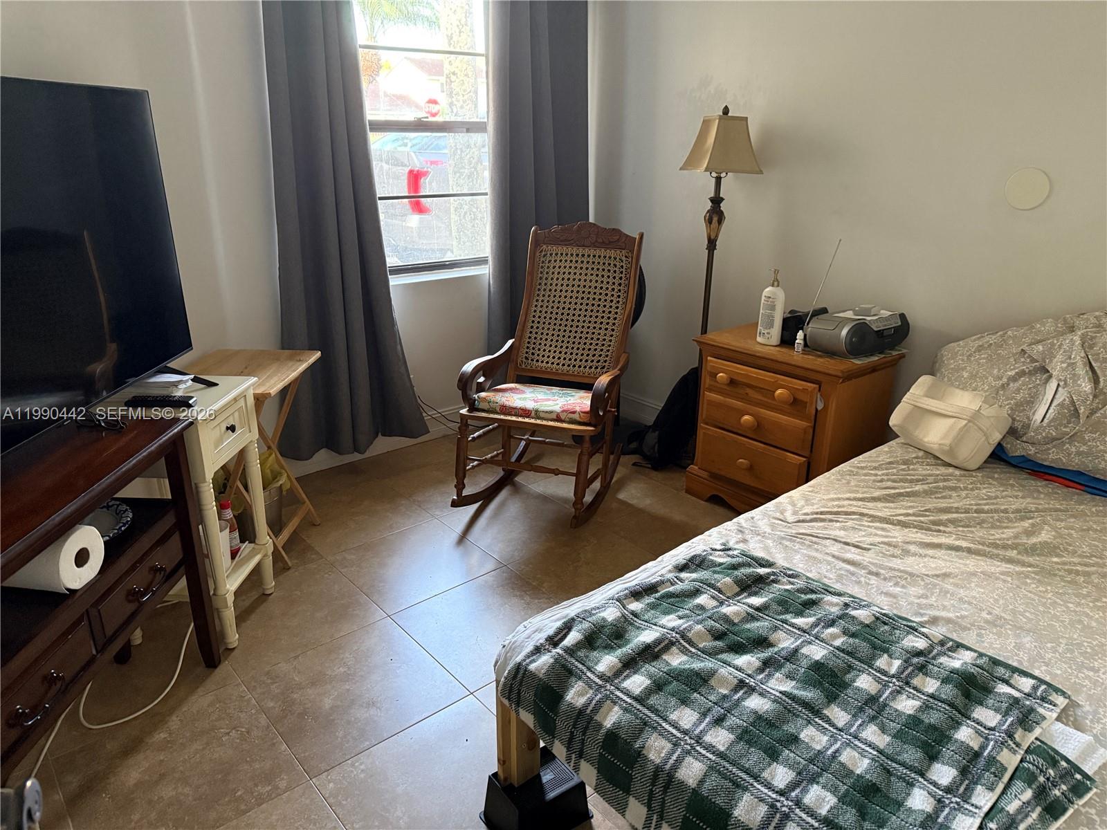 6360 Northwest 170th Terrace Hialeah, FL 33015 - Photo 11 of 17