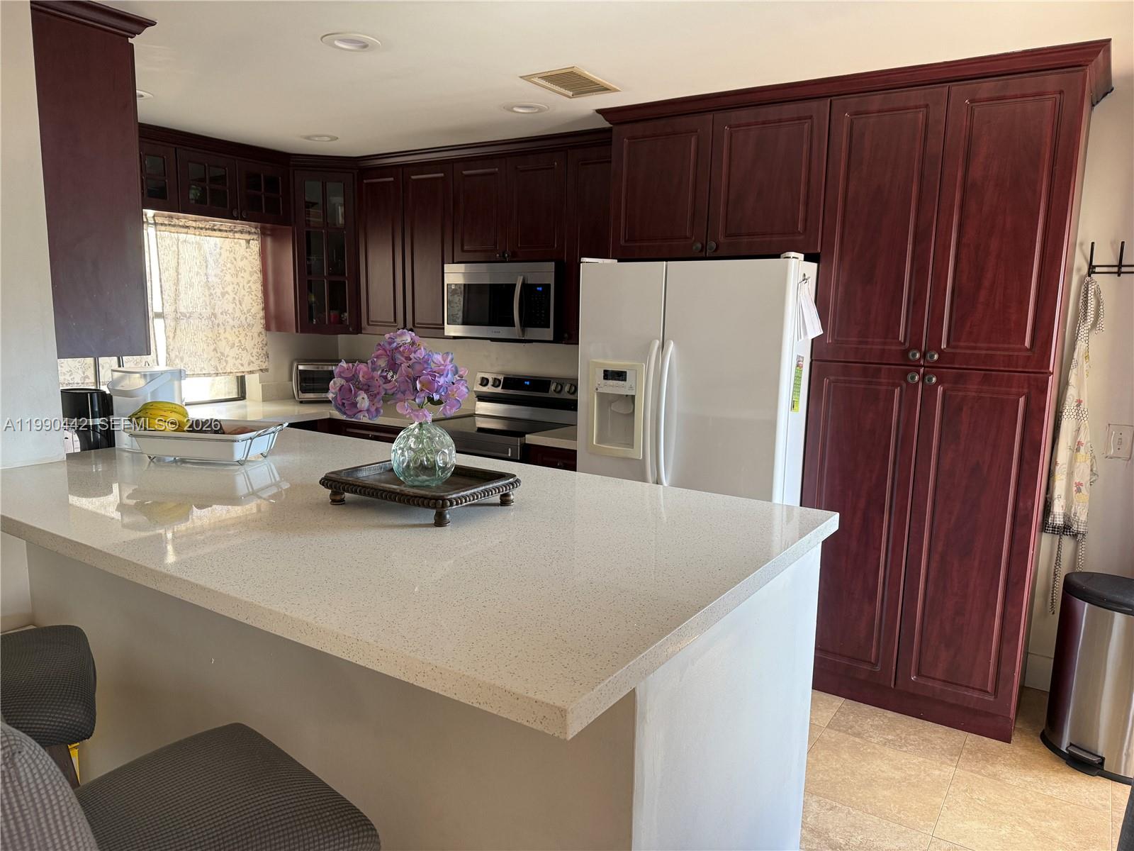 6360 Northwest 170th Terrace Hialeah, FL 33015 - Photo 5 of 17