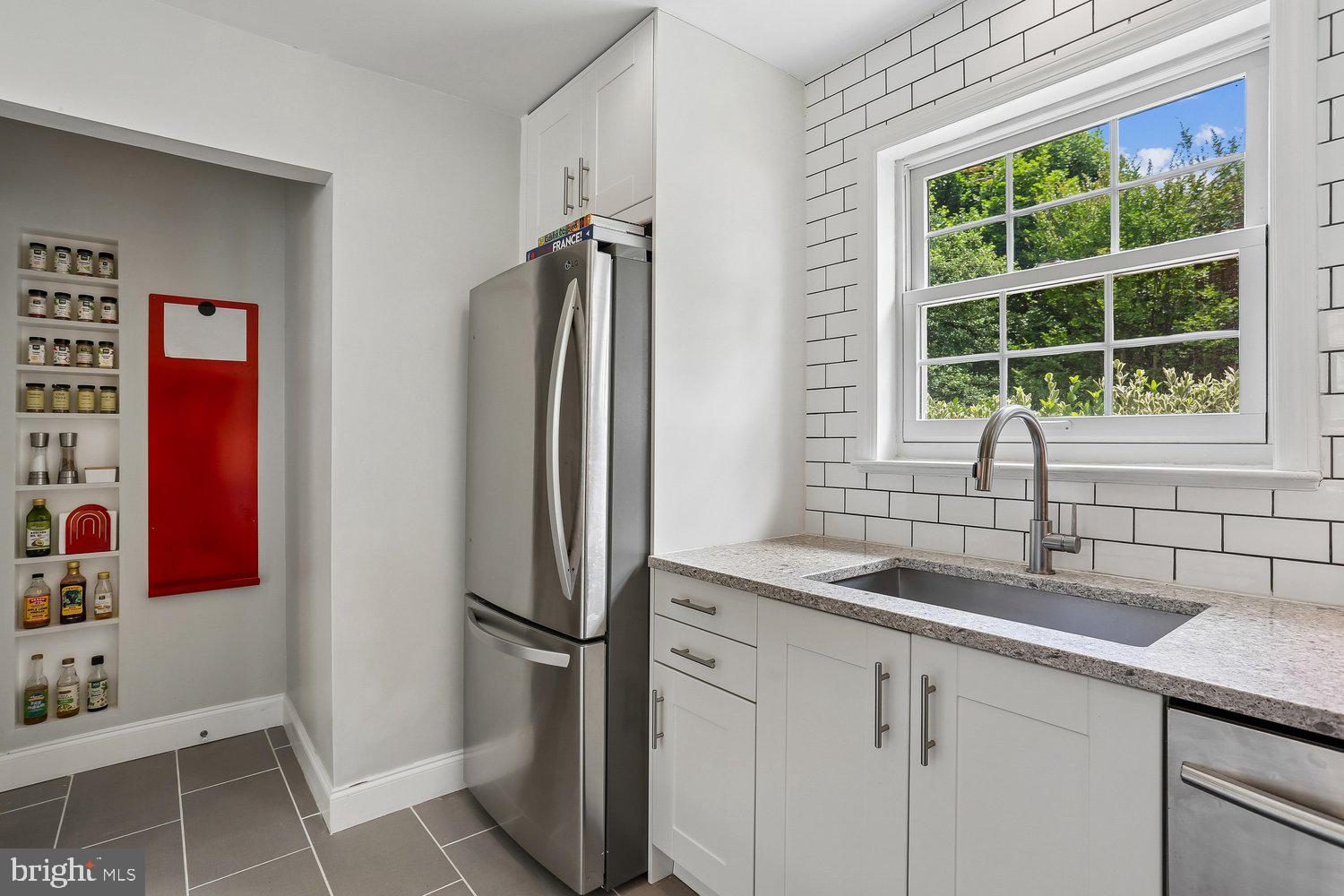 10025 Reddick Drive Silver Spring, MD 20901 - Photo 13 of 59 Updated Kitchen!