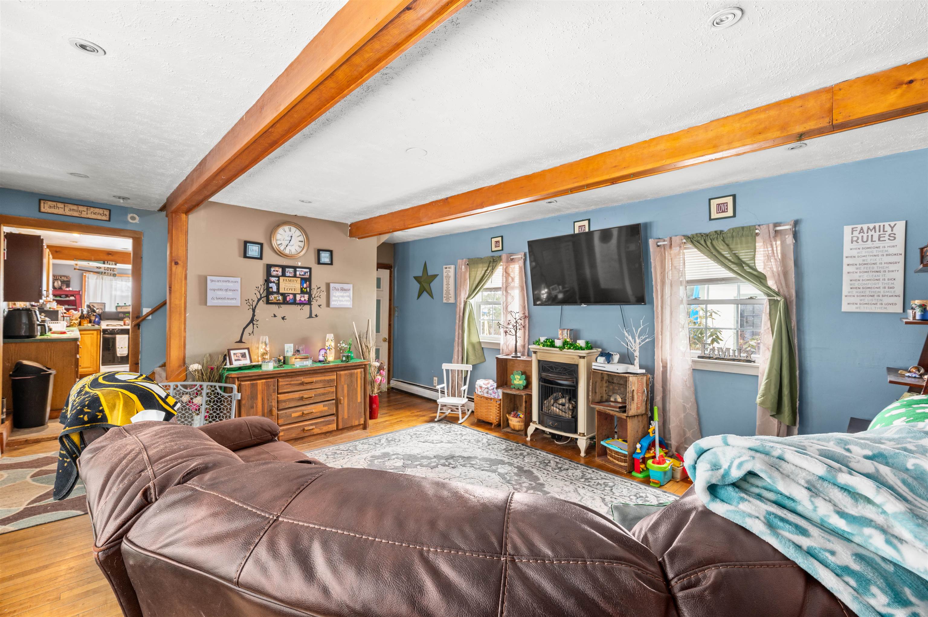 6 Hill Road Tilton, NH 03276 - Photo 10 of 40