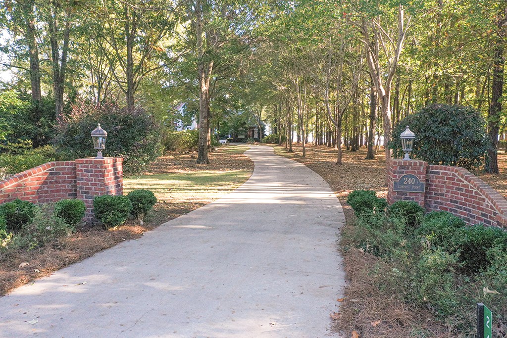 240 Compass Point Ninety Six, SC 29666 - Photo 38 of 48 Gallery Image 38
