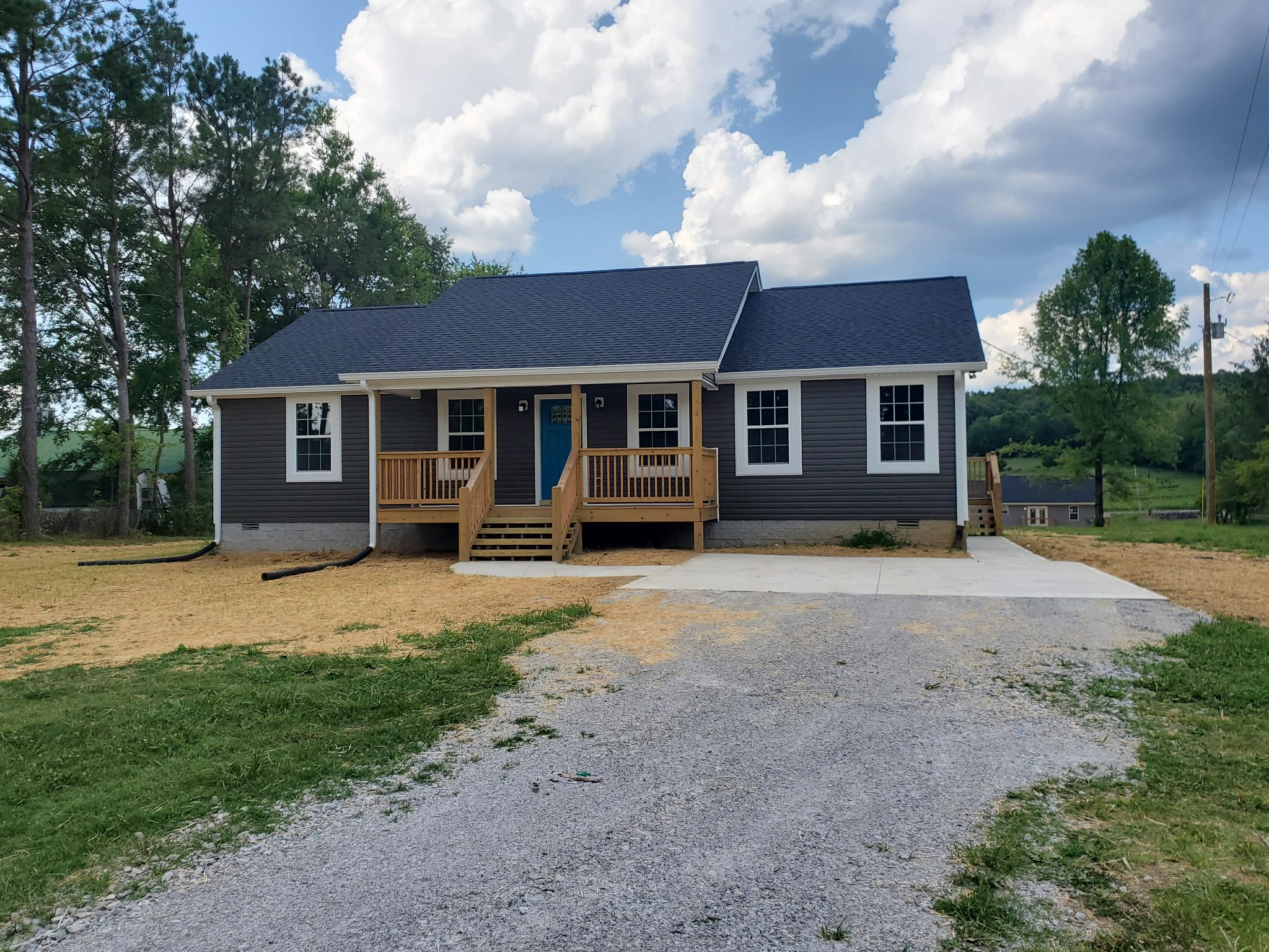 155 Bellwood Road Lebanon, TN 37087 - Photo 3 of 16 a front view of a house with a garden