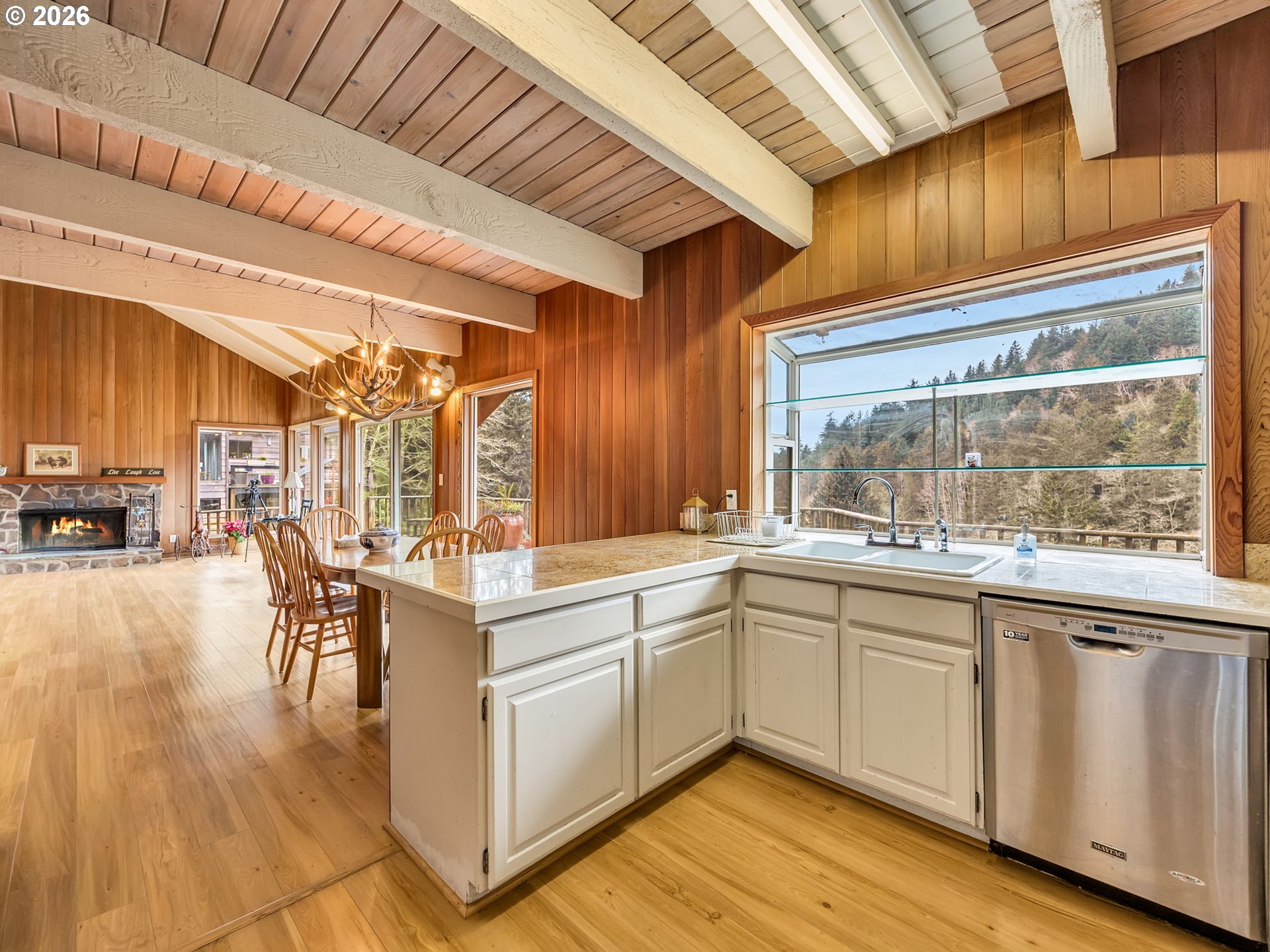 5300 South Fairway Road Neskowin, OR 97149 - Photo 18 of 48 Kitchen/Dining Room