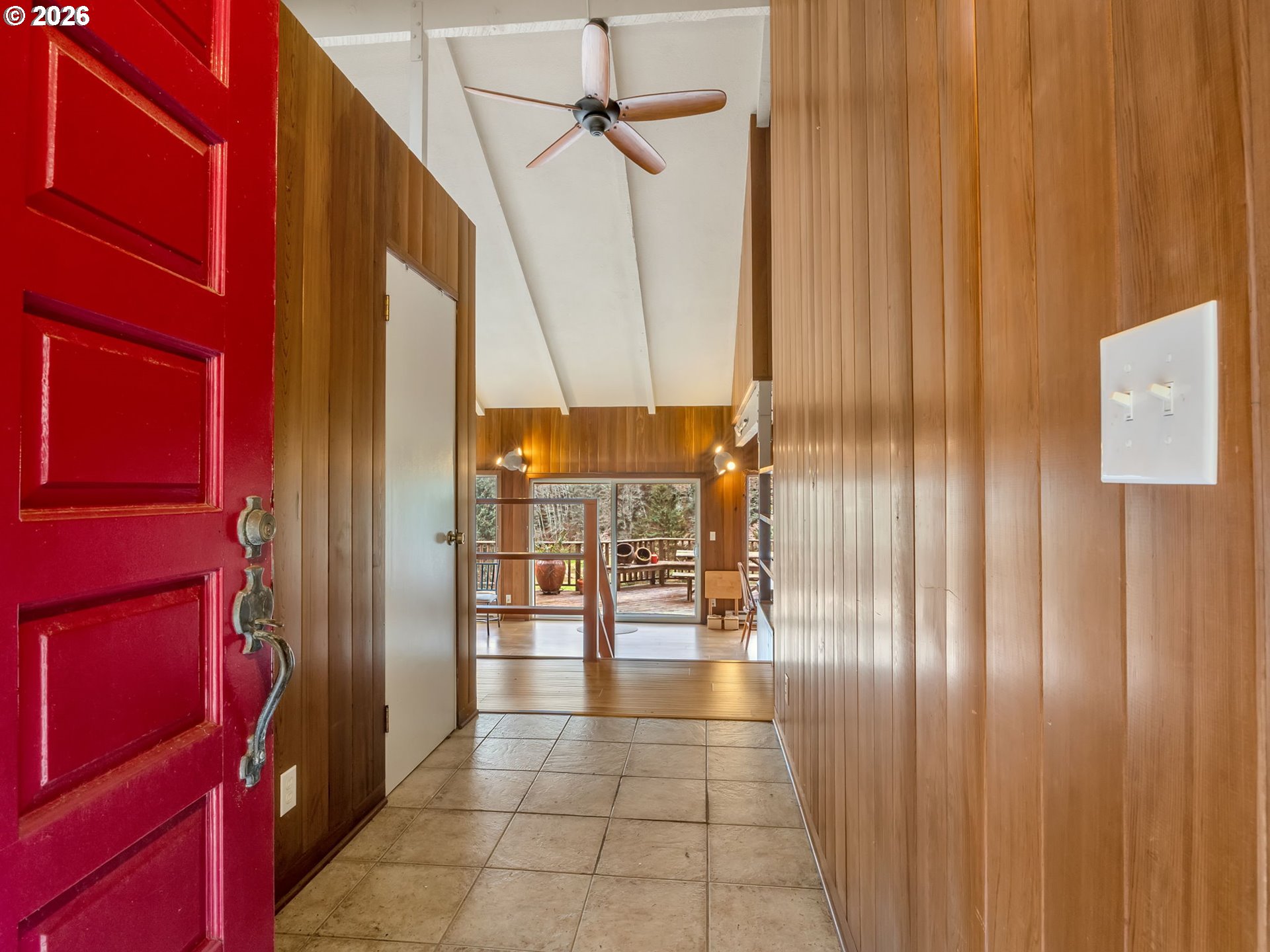 5300 South Fairway Road Neskowin, OR 97149 - Photo 4 of 48 Entrance/Foyer