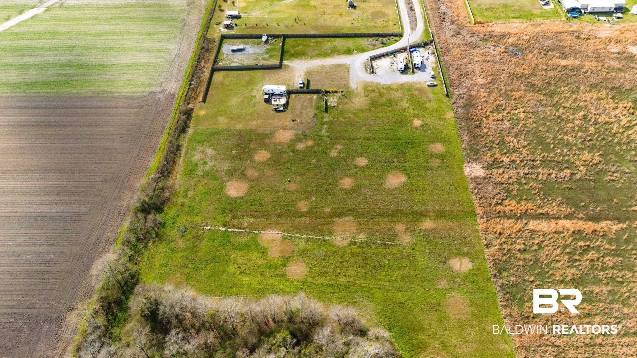 7826 County Road 19 Foley, AL 36535 - Photo 3 of 11 Overview of rural landscape